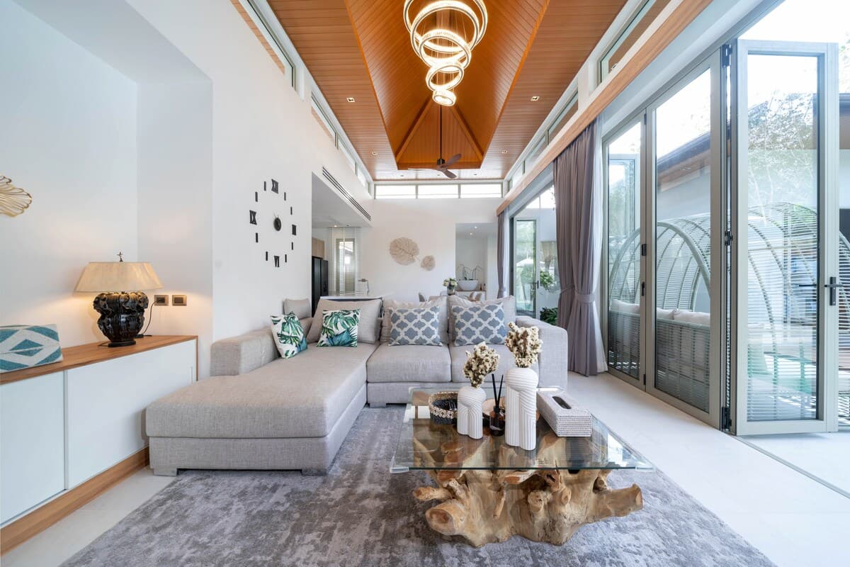 Villa 3 bedrooms with pool in Bang Tao, Phuket — photo 3