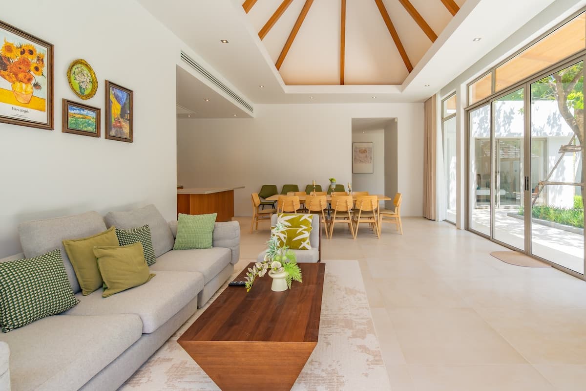 Villa 3 bedrooms with pool in Thalang, Phuket — photo 3