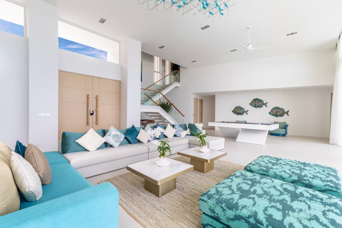 Villa 6 bedrooms with pool in Kamala, Phuket — photo 2