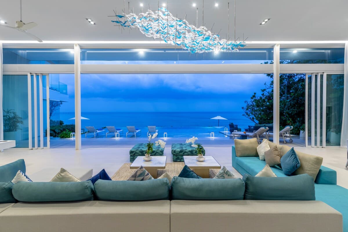 Villa 6 bedrooms with pool in Kamala, Phuket — photo 5