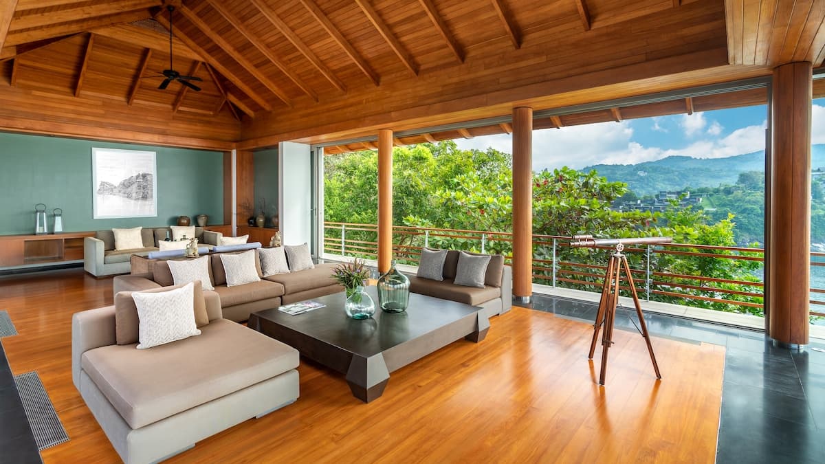 Villa 4 bedrooms with pool in Kamala, Phuket — photo 3