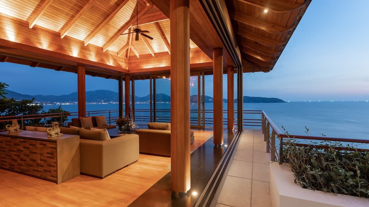 Villa 4 bedrooms with pool in Kamala, Phuket — photo 5