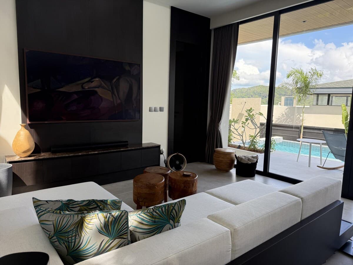 Villa 3 bedrooms with pool in Nai Yang, Phuket — photo 3