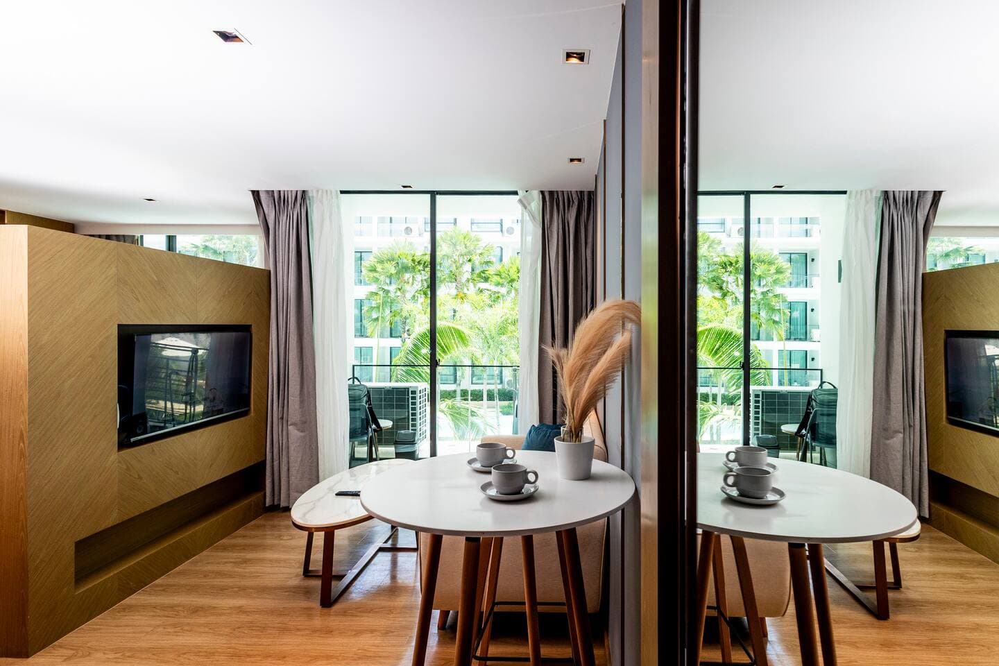 Apartment 1 bedroom with pool in Rawai, Phuket — photo 4