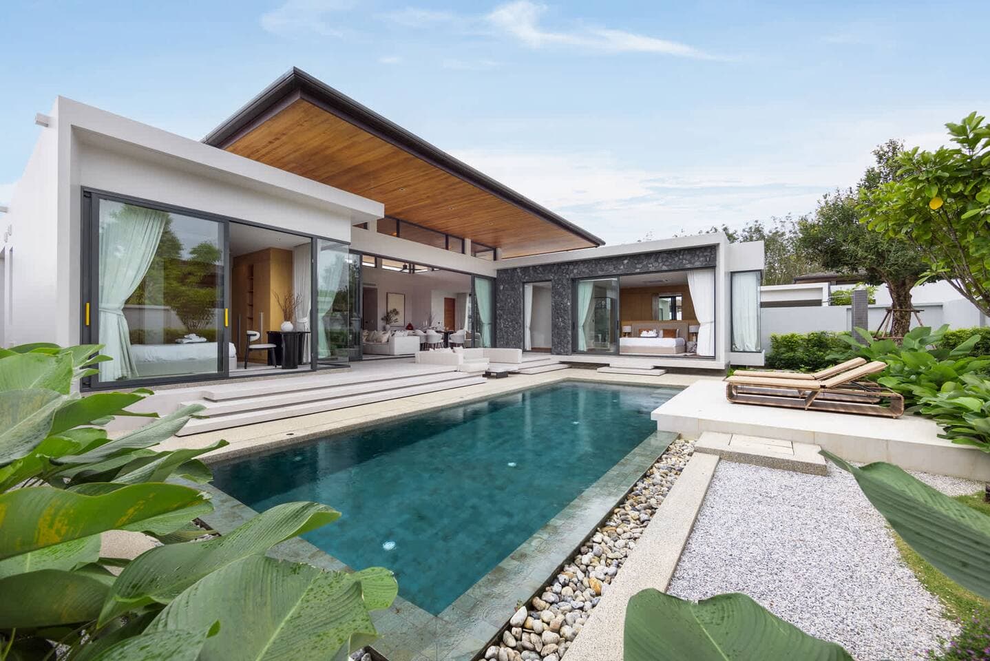 Villa 3 bedrooms with pool in Bang Tao, Phuket — photo 3