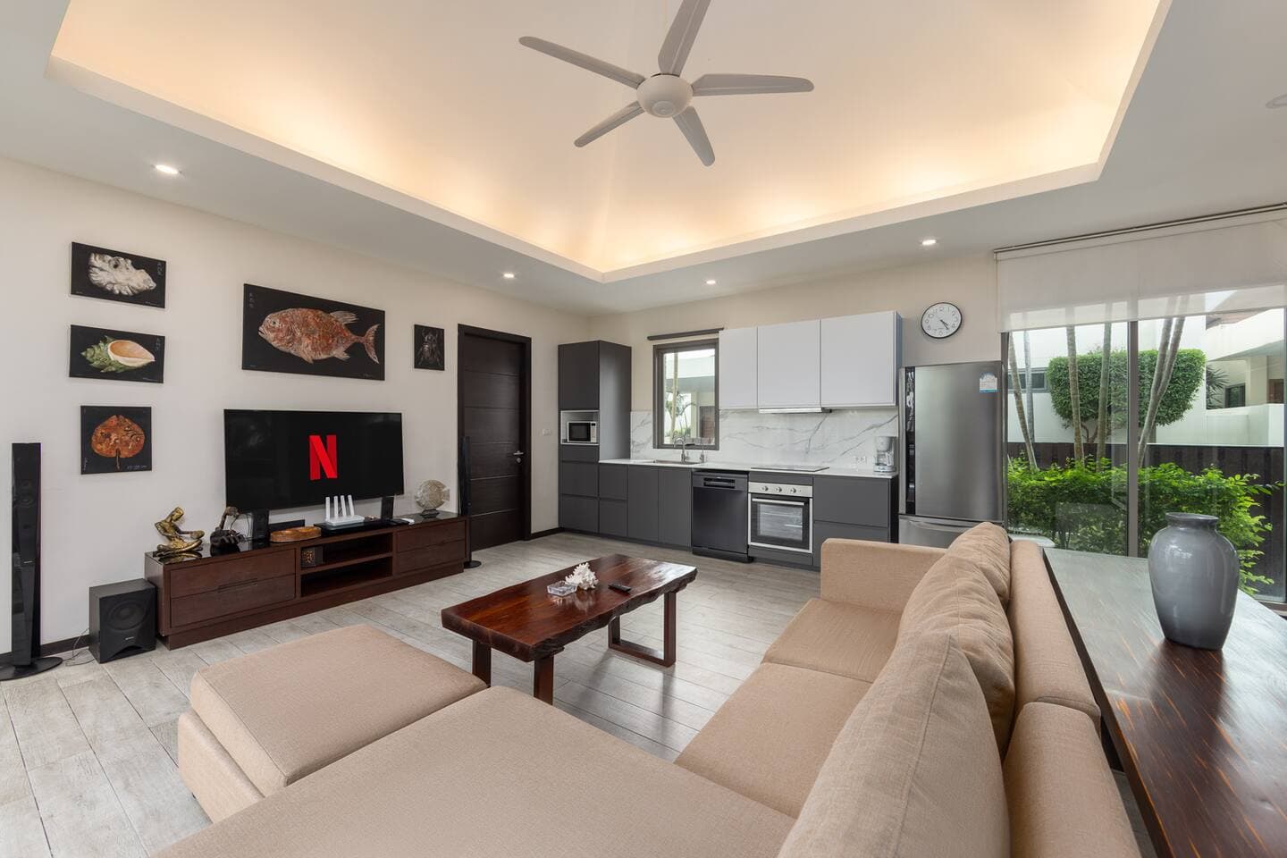 Villa 4 bedrooms with pool in Rawai, Phuket — photo 4