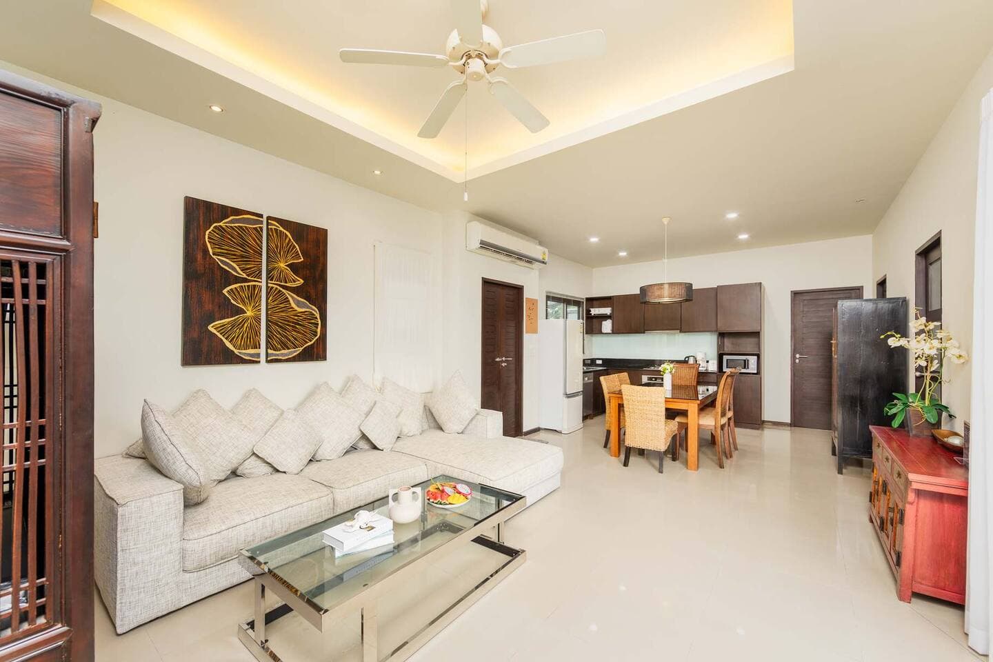 Villa 2 bedrooms with pool in Rawai, Phuket — photo 4