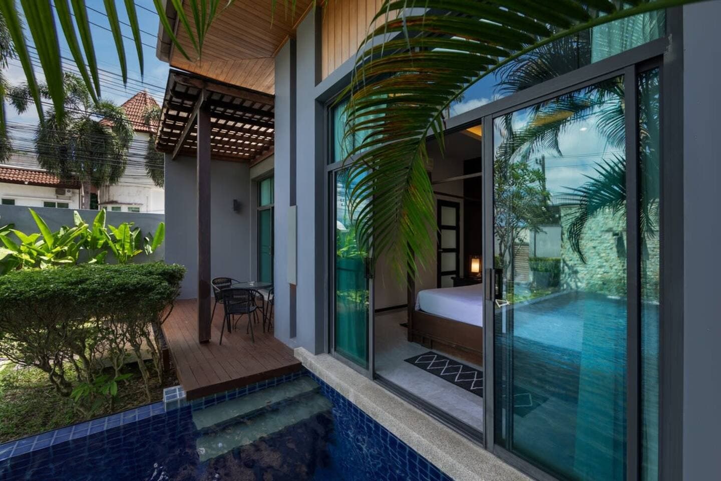 Villa 2 bedrooms with pool in Chalong, Phuket — photo 4