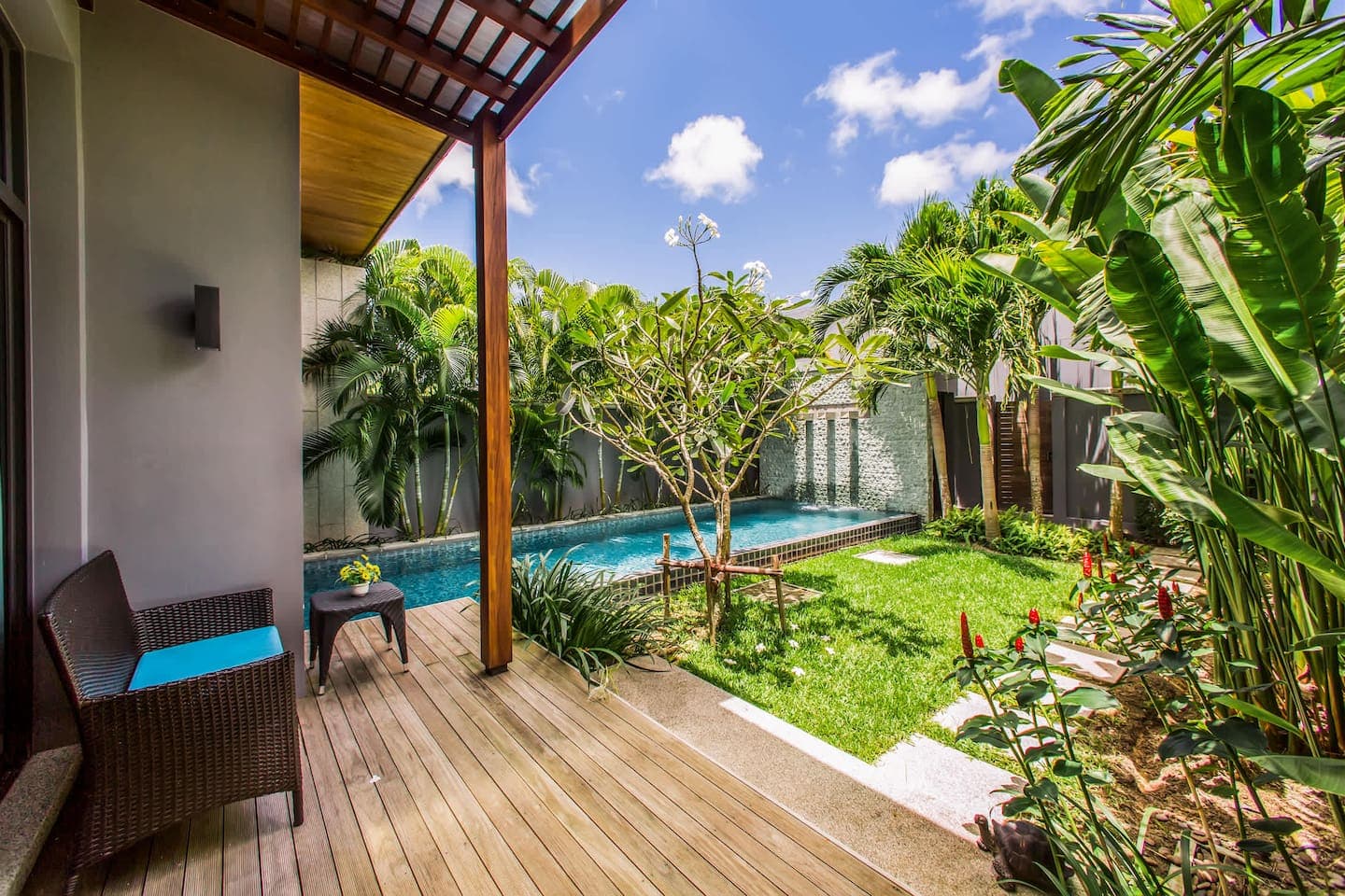 Villa 2 bedrooms with pool in Rawai, Phuket — photo 4