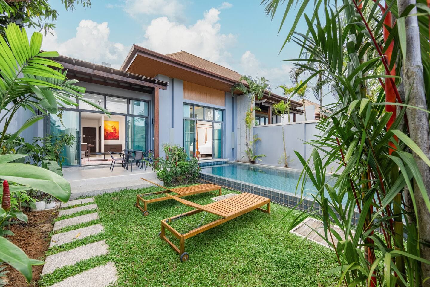 Villa 2 bedrooms with pool in Rawai, Phuket — photo 3