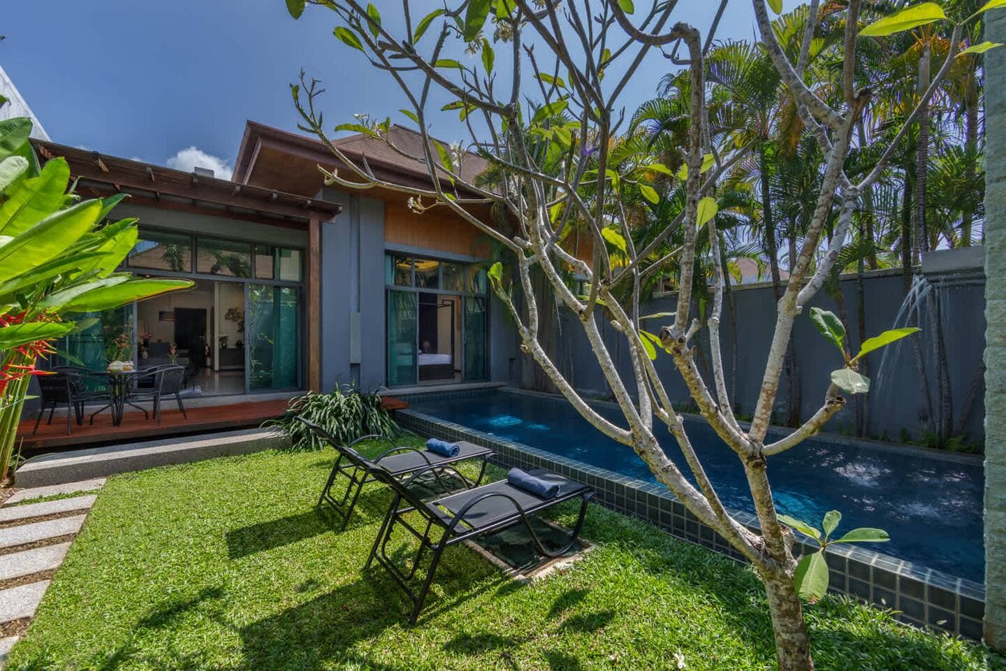 Villa 2 bedrooms with pool in Rawai, Phuket — photo 5