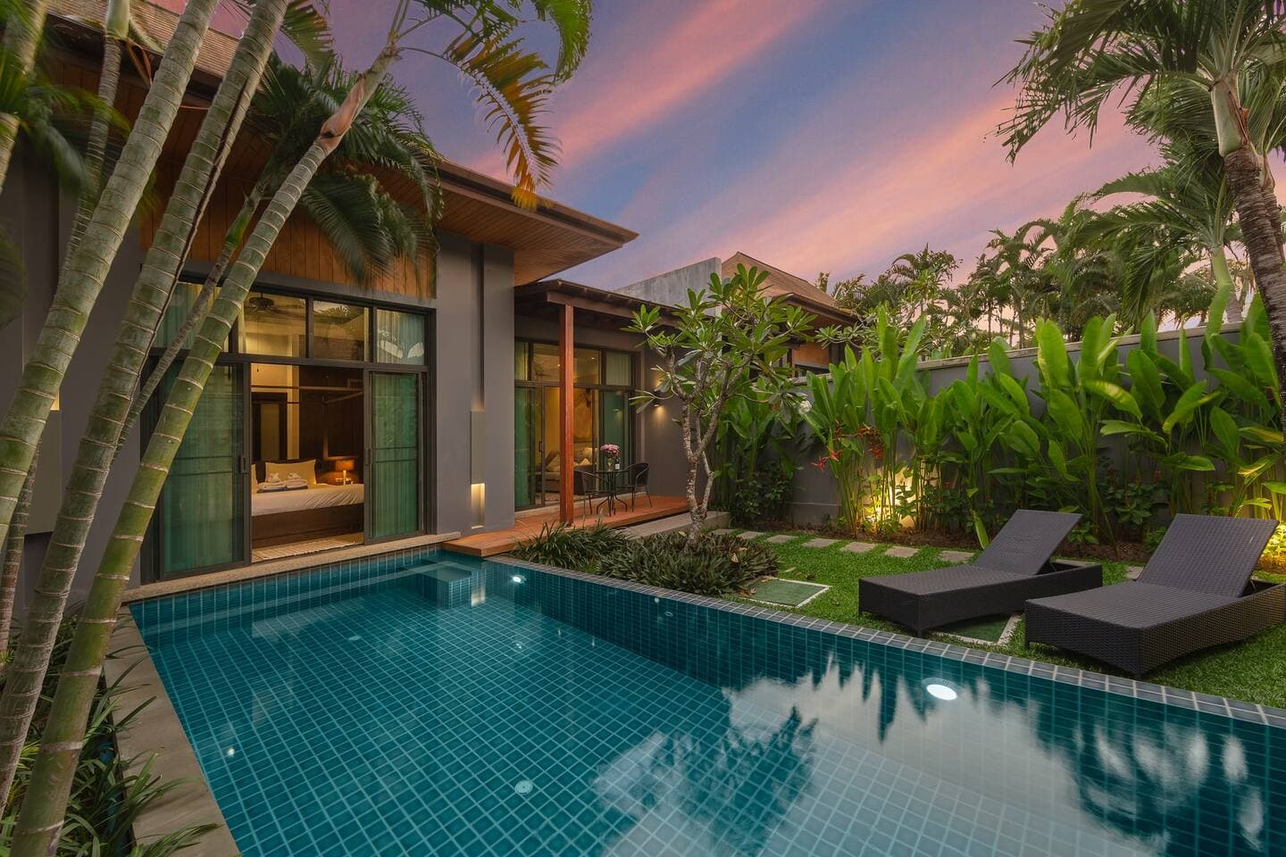 Villa 2 bedrooms with pool in Rawai, Phuket — photo 5