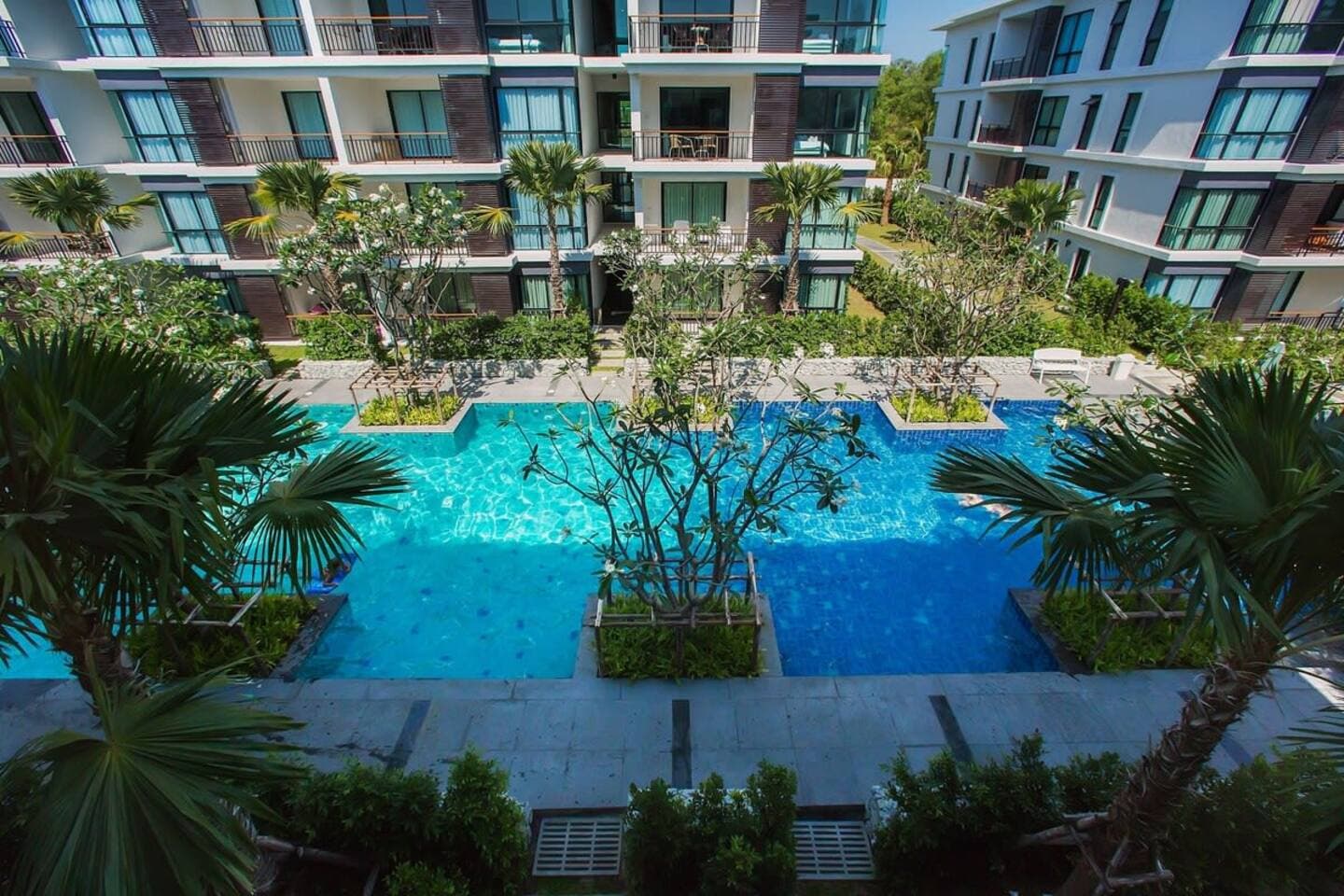Apartment 1 bedroom with pool in Rawai, Phuket — photo 2