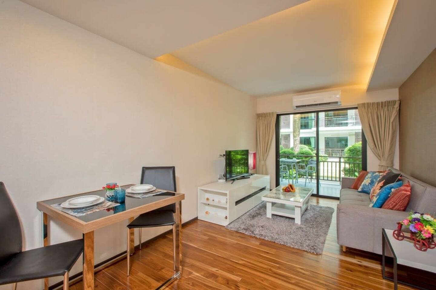 Apartment 1 bedroom with pool in Rawai, Phuket — photo 2