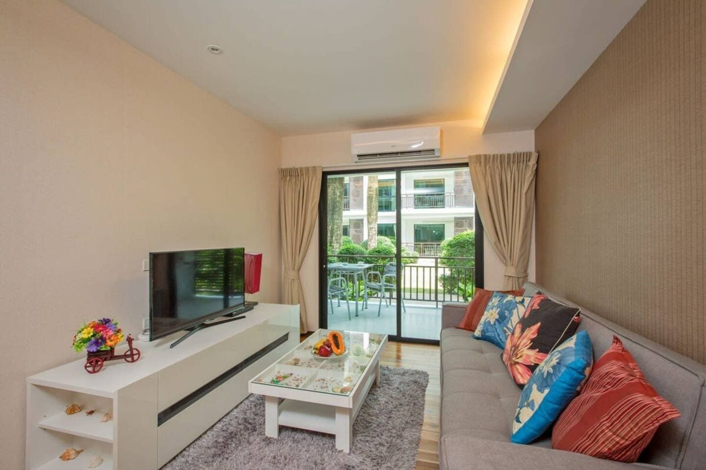 Apartment 1 bedroom with pool in Rawai, Phuket — photo 4