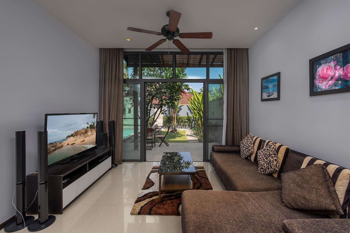 Villa 2 bedrooms with pool in Rawai, Phuket — photo 2