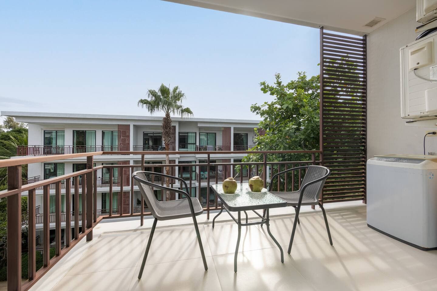 Apartment 1 bedroom with pool in Rawai, Phuket — photo 4