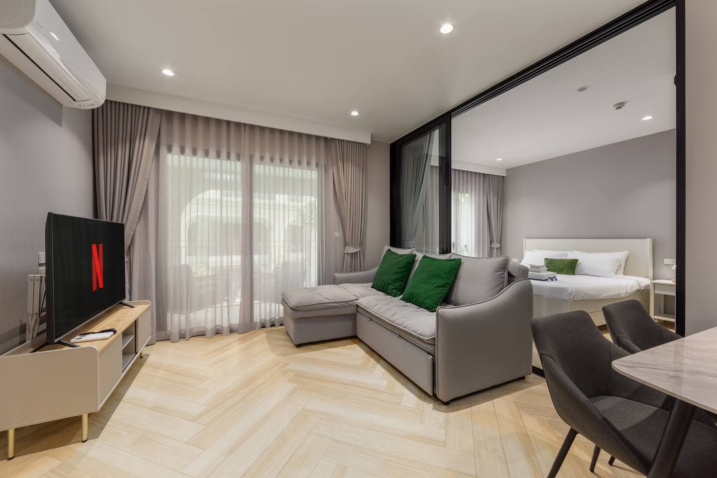 Apartment 1 bedroom with pool in Bang Tao, Phuket — photo 3
