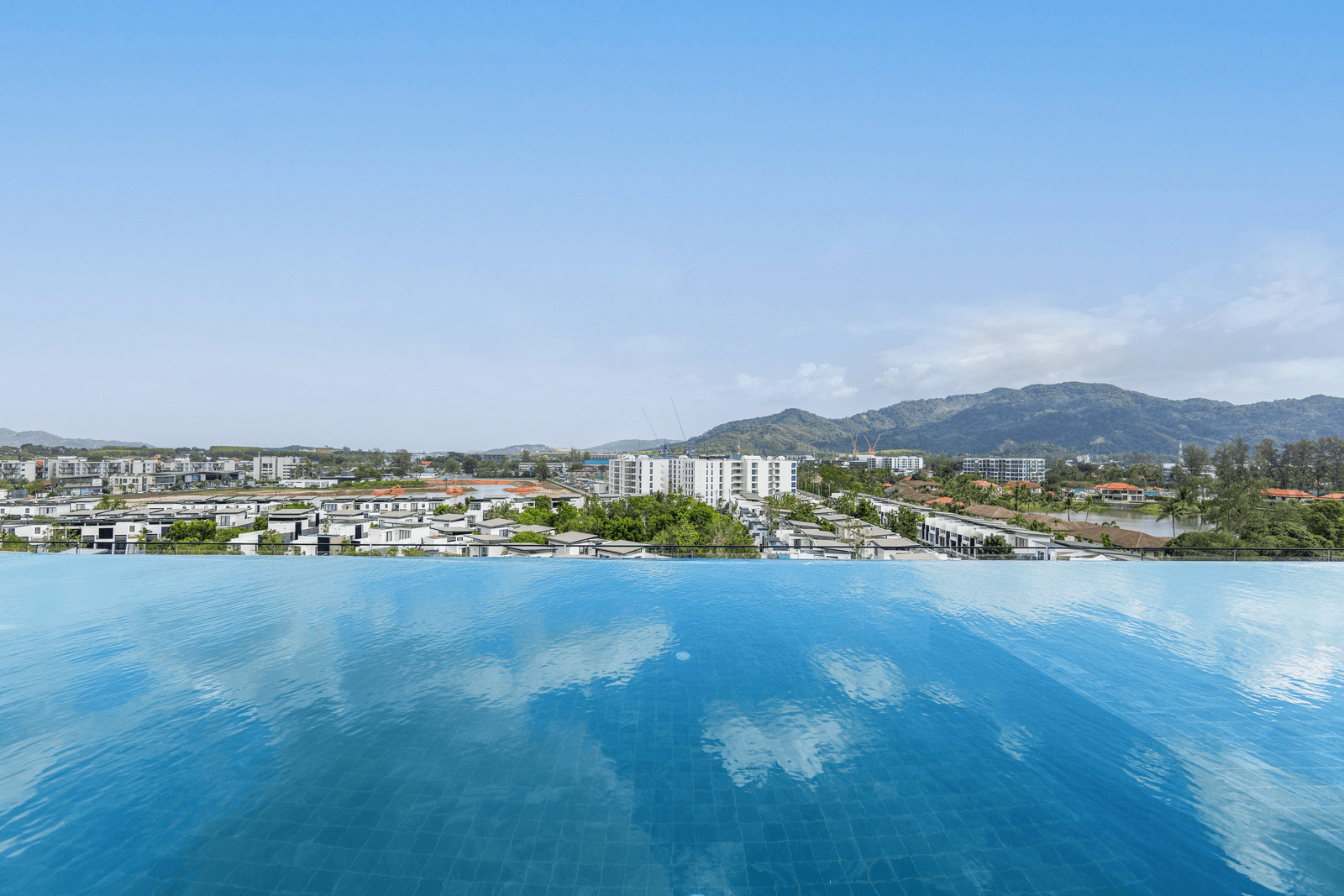 Apartment 1 bedroom with pool in Bang Tao, Phuket — photo 3