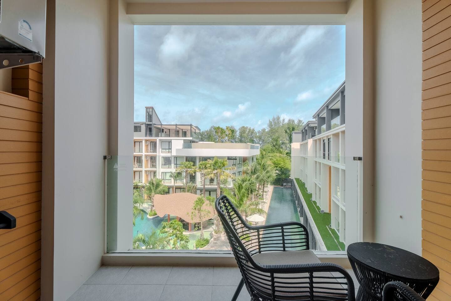 Apartment 1 bedroom with pool in Nai Yang, Phuket — photo 5