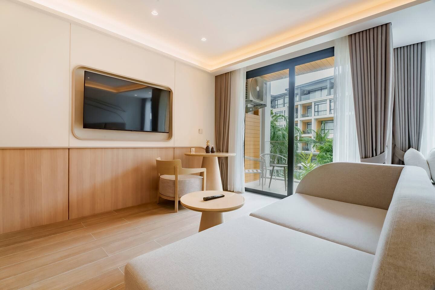 Apartment 1 bedroom with pool in Nai Yang, Phuket — photo 5