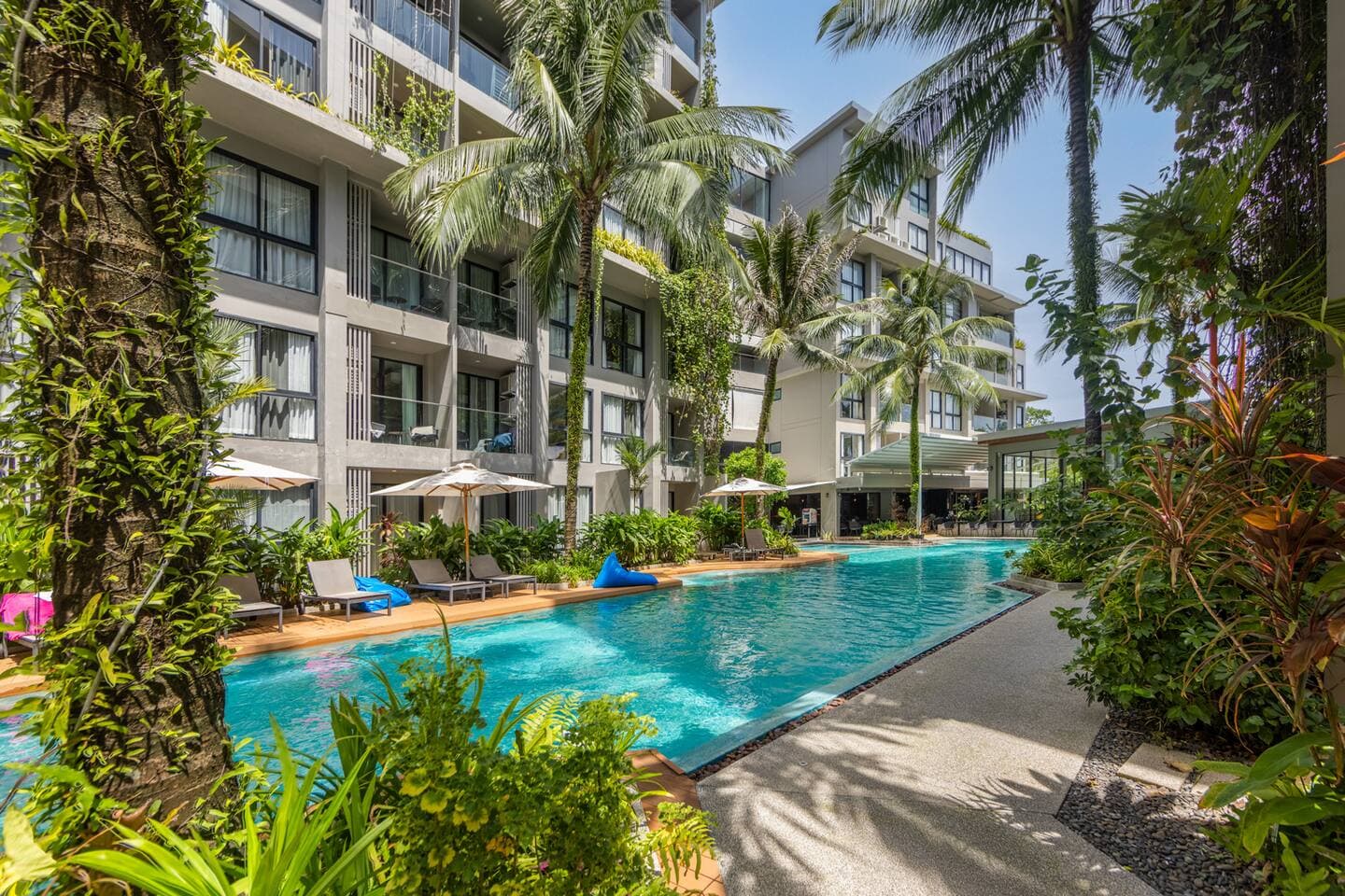 Apartment 2 bedrooms with pool in Bang Tao, Phuket — photo 3