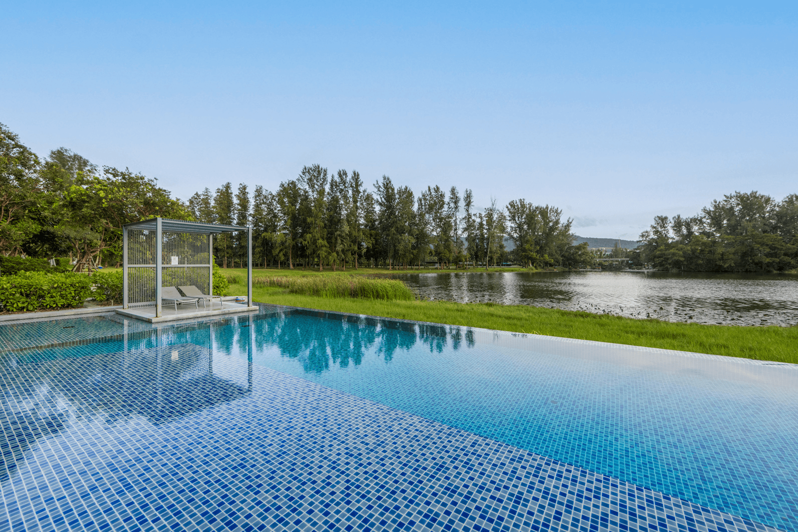 Apartment 3 bedrooms with pool in Bang Tao, Phuket — photo 2