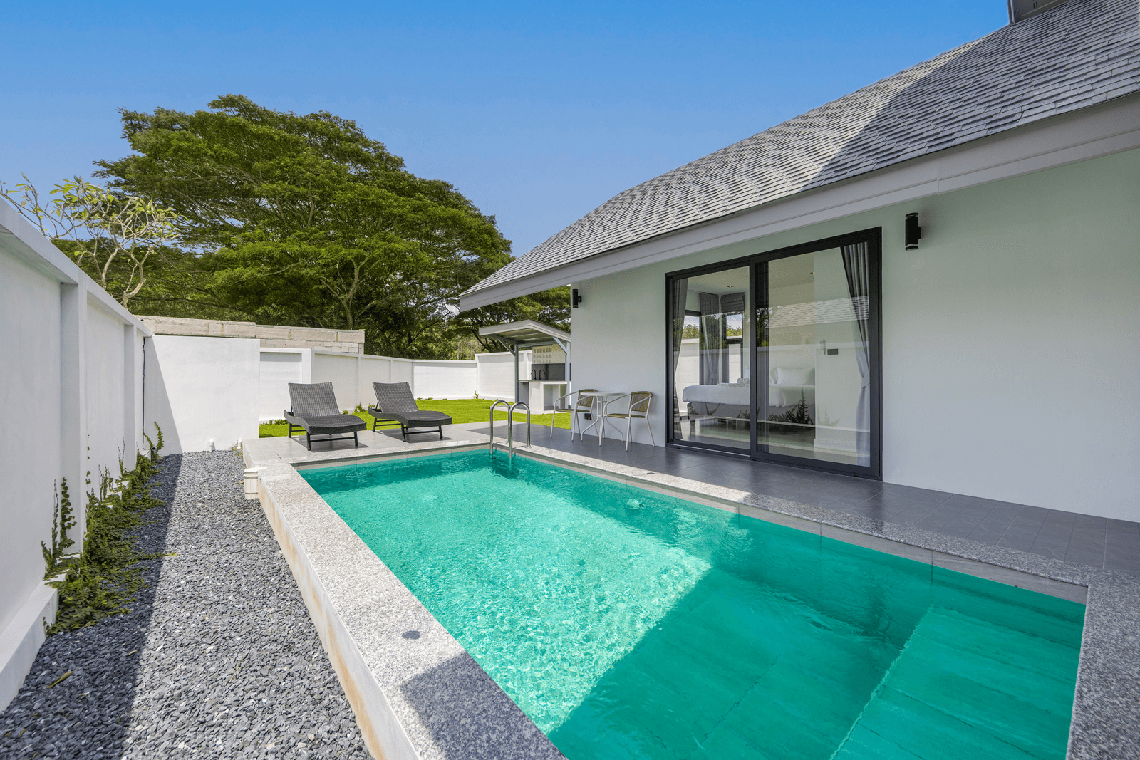 Villa 2 bedrooms with pool in Nai Yang, Phuket — photo 3