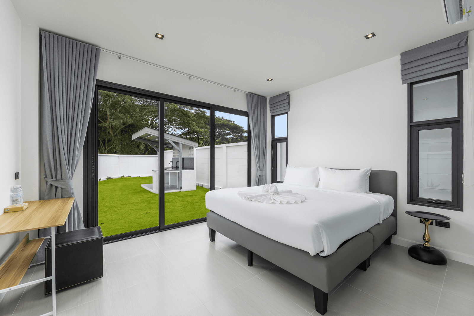Villa 2 bedrooms with pool in Nai Yang, Phuket — photo 4