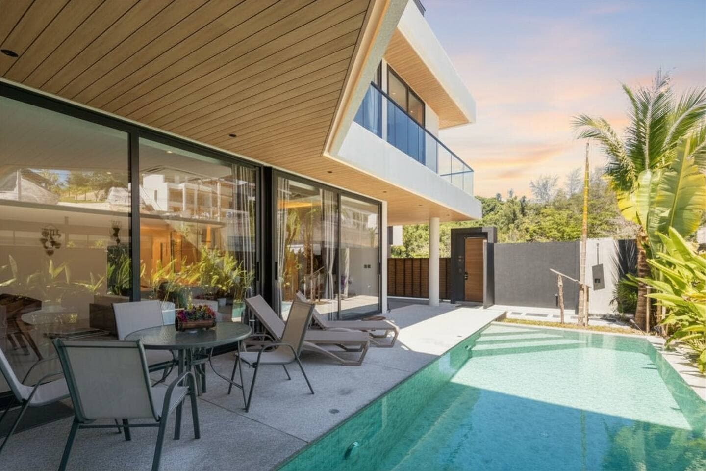 Villa 4 bedrooms with pool in Bang Tao, Phuket — photo 3
